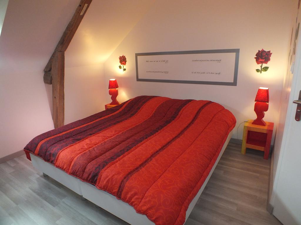 Chambre D'Hotes - La Rigaudiere Le Theil-de-Bretagne Cameră foto